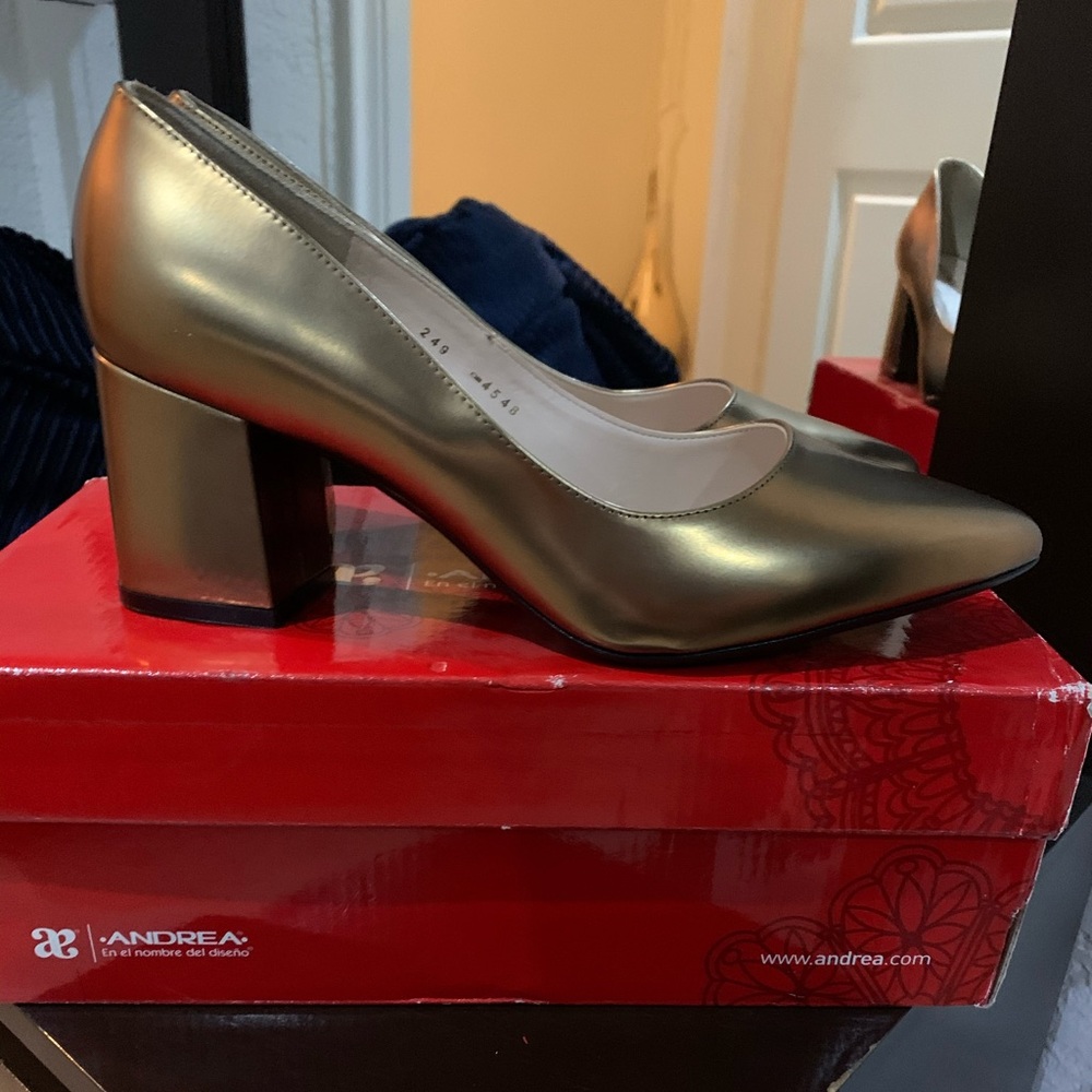 Med heels